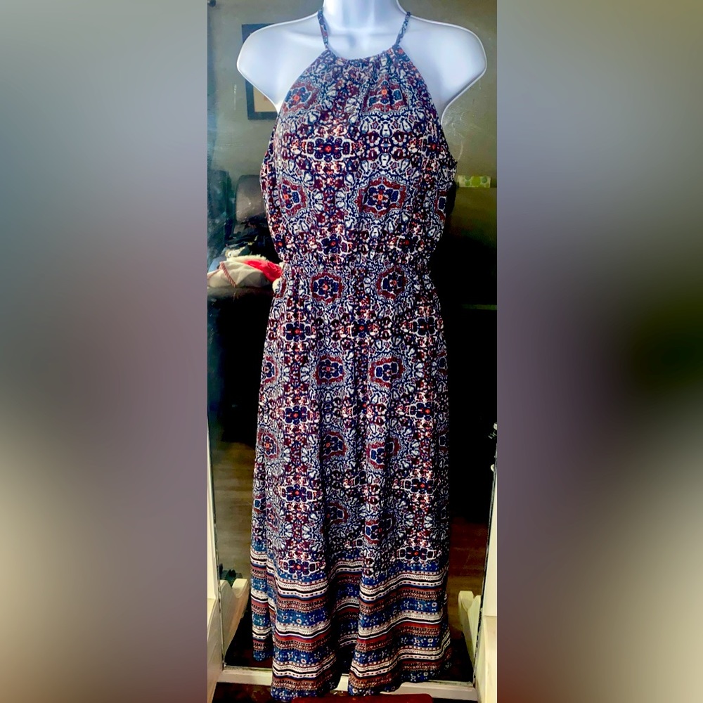 Athleta long Maxi. Size small. Boho. built in bra. Great condition.